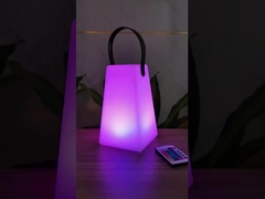 Wiederaufladbare tragbare LED-Lampe mit Handgriff drahtloser Steuerung farbenfrohe für Camping