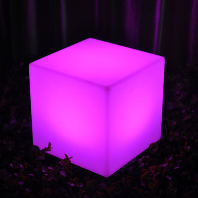 Glowing Outdoor LED Cube Light Chair Kunststoff IP65 Wasserdicht Für Park Villa Dekoration