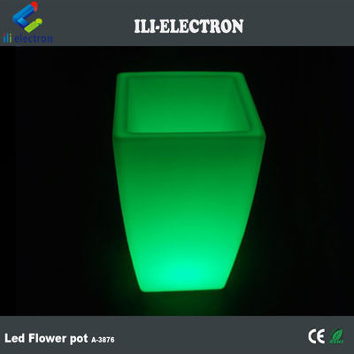 China Zulieferer Outdoor LED beleuchtet quadratisch beleuchtet Pflanzen Topf 80000h Akkulaufzeit
