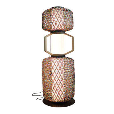 Dekorative Rattan-Standlampe 3500K CCT für Hotel Wohnraum