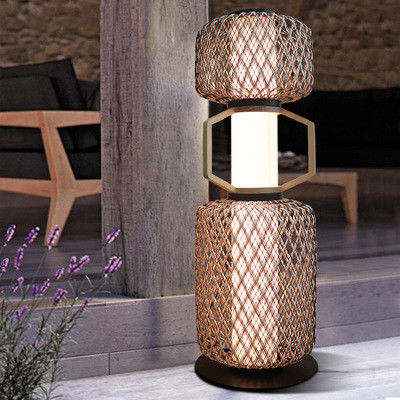 Dekorative Rattan-Standlampe 3500K CCT für Hotel Wohnraum