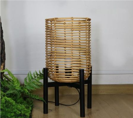 4 Beine Wicker Rattan Fußbodenlampen für das Wohnzimmer Atmosphäre