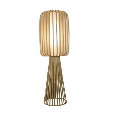 Bamboo-Weaving Rattan-Bodenlampe für Wohnzimmer im Teehaus