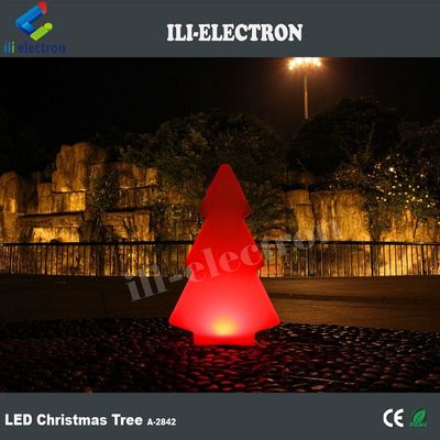 Weihnachtsbaum aus Kunststoff