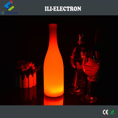Leuchten aus Kunststoff mit LED-Flaschenform