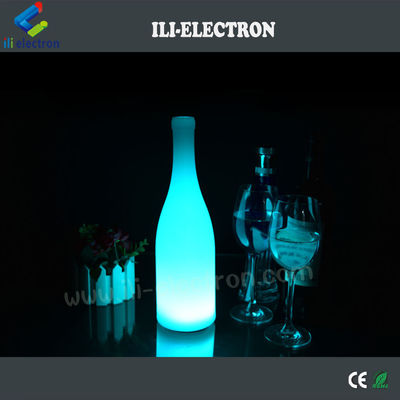 Leuchten aus Kunststoff mit LED-Flaschenform