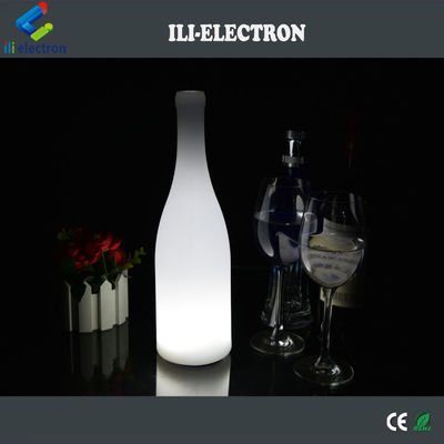 Leuchten aus Kunststoff mit LED-Flaschenform