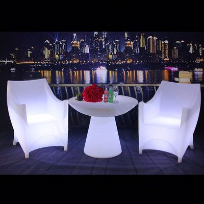 100% PE Plastik wiederaufladbare RGB beleuchtete Led-Sofa