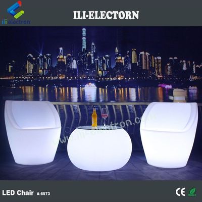 Multicolor glänzender tragbarer wiederaufladbarer LED-Beleuchtungsparty-Stuhl