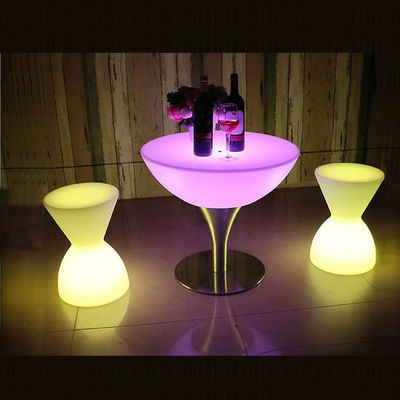 Fernbedienbare Kunststoff-LED-Barhocker
