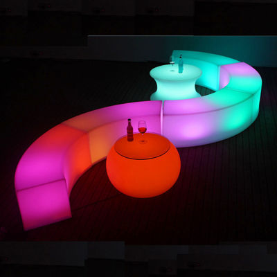 Gewerbliche gebogene LED-Bar-Möbel Stuhl für den Außengarten
