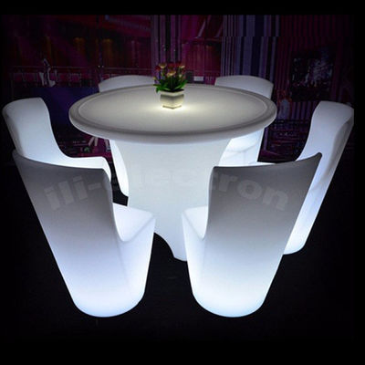 Modernes rundes Restaurant mit LED-Beleuchtung