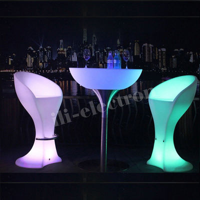 Stilvoller aufladbarer runder PE-Plastik-LED-Bartisch/LED-Kaffee-Tisch/Nachttisch