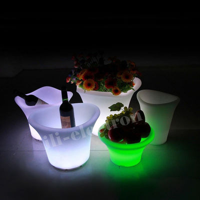 PE Kunststoff 16 Farben Weihnachtsdekor wechselnd LED Licht Blumenkrug Fernbedienung Multifunktion
