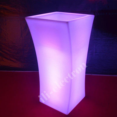 Beleuchtete Licht-Up-Blumenkrug wiederaufladbar für Home Garden Hotel
