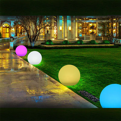 16 Farbwechsel Valentinstag Glow Garten Dekorationskugel PE Material IP65 wasserdicht