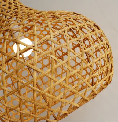 Wabi-Sabi Rattan Kronleuchter Kunstlampen Handgewebte Rattan Laterne für den Garten