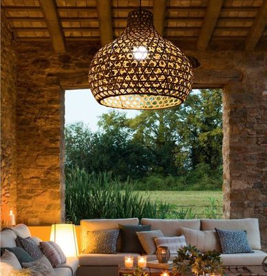 Wabi-Sabi Rattan Kronleuchter Kunstlampen Handgewebte Rattan Laterne für den Garten
