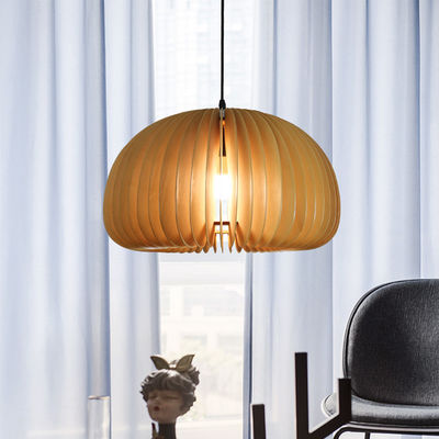 Lustre aus Holz für das Esszimmer