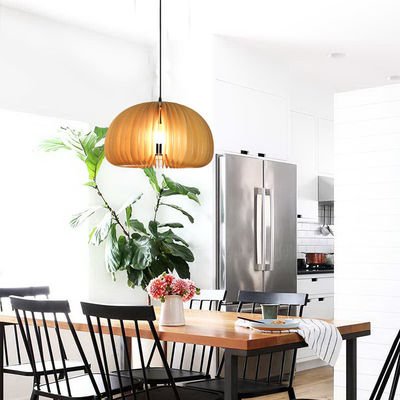 Lustre aus Holz für das Esszimmer