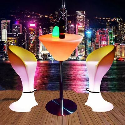 Fernbedienung Manueller Adapter PE Kunststoff beleuchtete LED Cocktail-Tisch für Nachtclubs